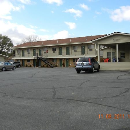 Thunderbird Motel โพคาเทลโล ภายนอก รูปภาพ