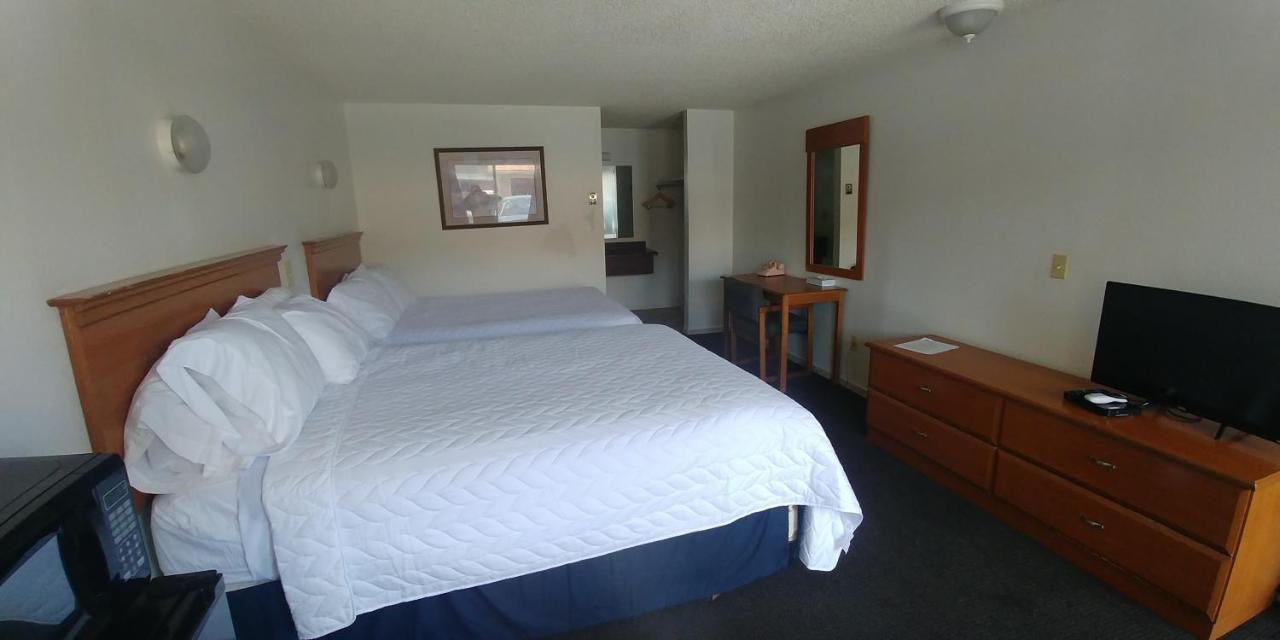 Thunderbird Motel โพคาเทลโล ภายนอก รูปภาพ