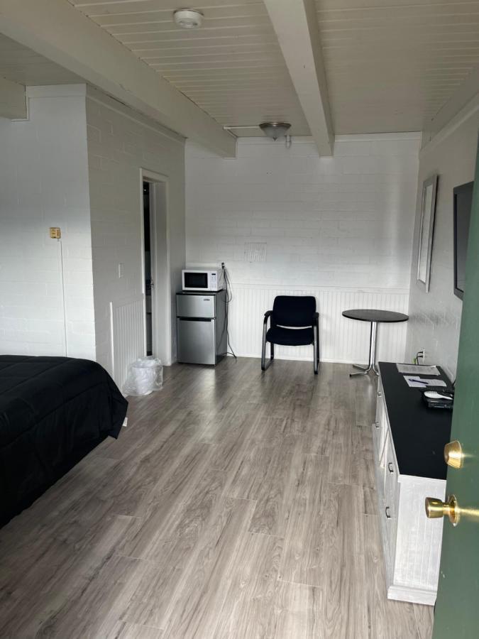 Thunderbird Motel โพคาเทลโล ภายนอก รูปภาพ