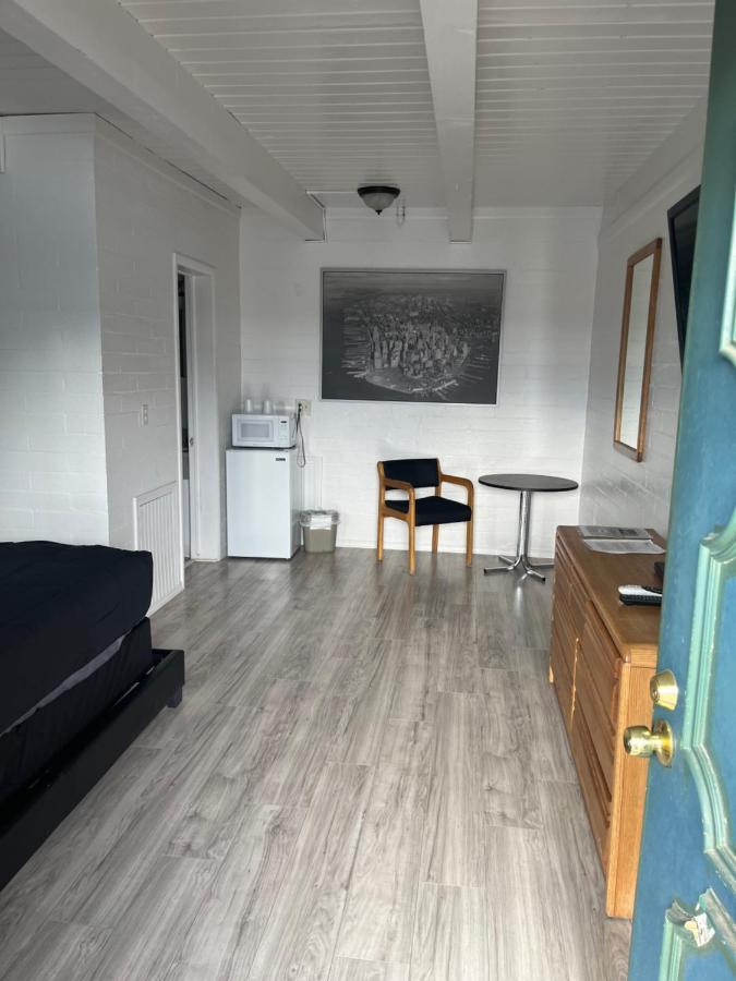 Thunderbird Motel โพคาเทลโล ภายนอก รูปภาพ